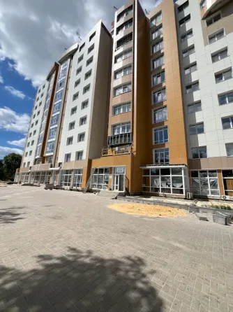 Продается 4-комнатная квартира в Центральном районе Мариуполь