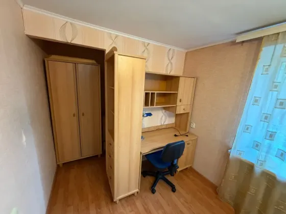 Сдам 2-х комн. кв., 3/4 эт., 46 кв.м. - Макеевка-центр, мкр. Центральный Макеевка