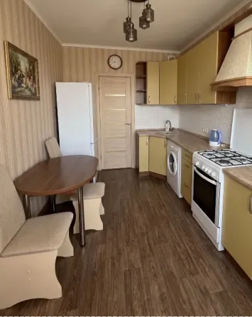 Сдаётся однокомнатная квартира в Кировском районе. Мирный Донецк