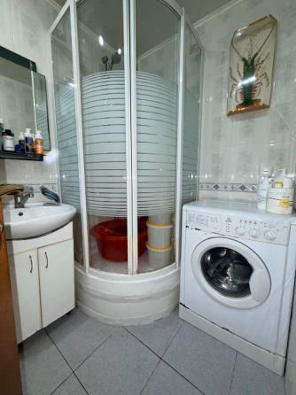 Продам 1 ком.квартиру в центре гвардейки Макеевка