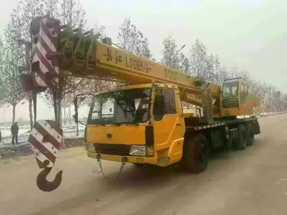 Требуется машинист автокрана Донецк