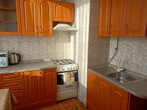 Сдам 2-к квартиру в центре стройтехникум 4197808 феникс Макеевка