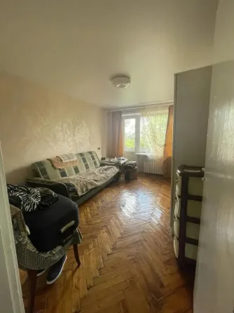 Продам 2х комнатную квартиру Мариуполь
