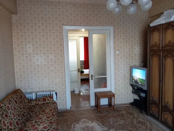 Продается 3 комн. квартира, Макеевка, Центр (Пассаж) Макеевка