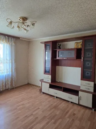 2 к.кв 8/9 Сомова. Азотный. Донецк