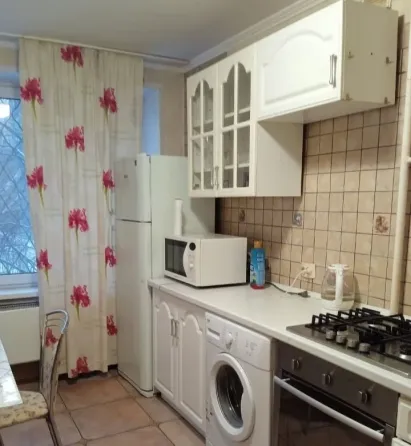 Сдам 1 комнатную квартиру в Ленинском районе Донецк