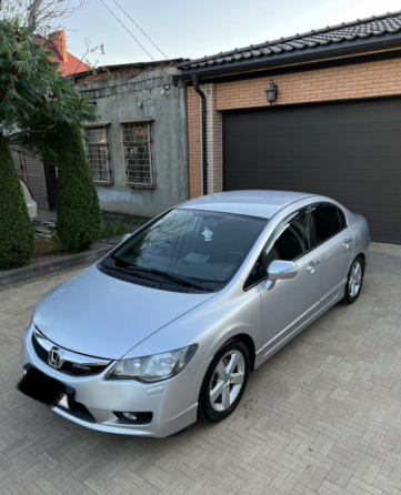 Honda Civic 4D 1.8 Макеевка