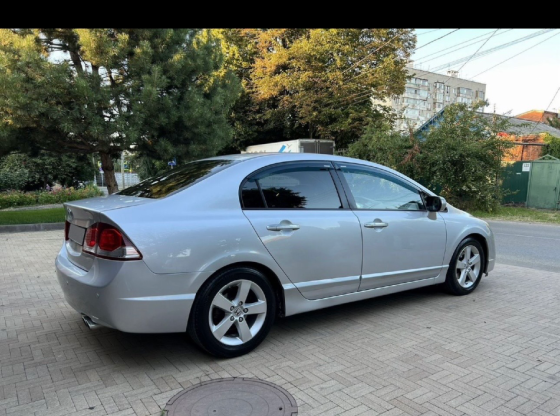 Honda Civic 4D 1.8 Макеевка