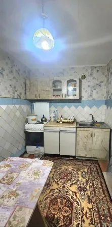 Продается 2к.кв. пр.Ильича, ор-р маг. Пакет. Донецк