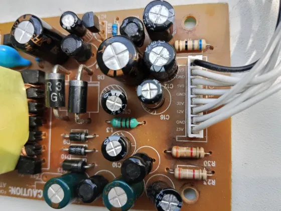 Блок питания 5,12,23,30 V Донецк