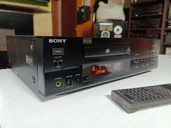 Проигрыватель CD Sony CDР -555ЕSA Донецк