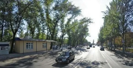 Предлагается в субаренду торговое помещение на Текстильщике! Ориентир 22 училище! Донецк
