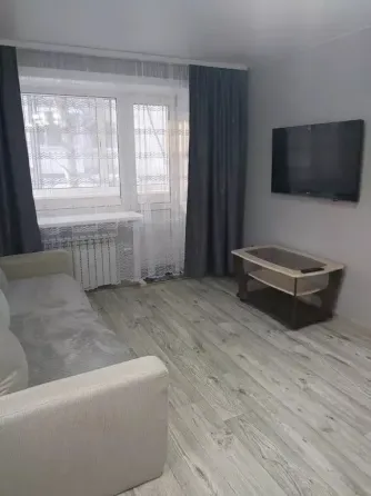 сдам только до 2 х мес район донецк сити Донецк