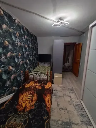 Продается 3-комн. квартира г. Шахтерск, 8 мкрн. Шахтерск