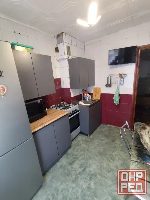 Продается 3-комн. квартира г. Шахтерск, 8 мкрн. Шахтерск - изображение 8
