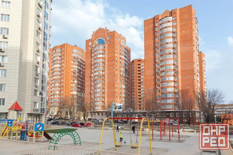 Продам Новострой Замковый Ремонт на 90 % сделан есть все стройматериалы Донецк - изображение 1