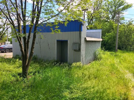 Продается отдельно стоящее коммерческое здание свободного назначения, ул. Бардина Донецк