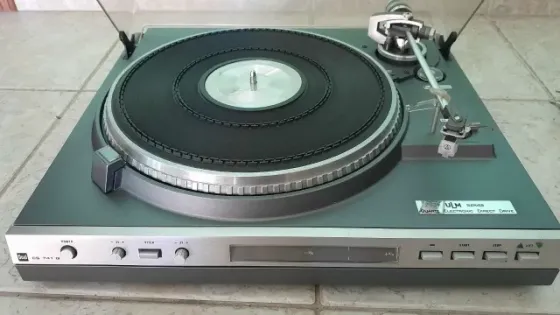виниловый проигрыватель dual . thorens. samsung.fisher Донецк