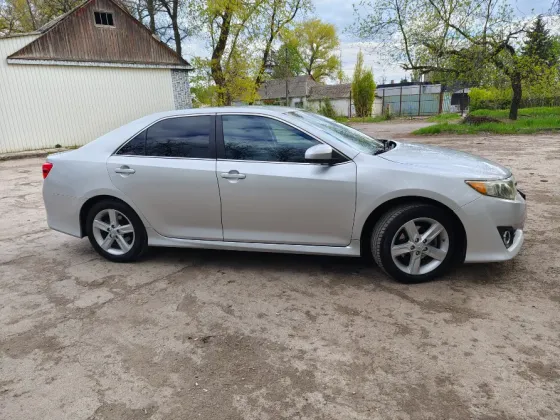 Продам TOYOTA CAMRY 50 USA Амвросиевка