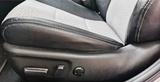 Продам TOYOTA CAMRY 50 USA Амвросиевка