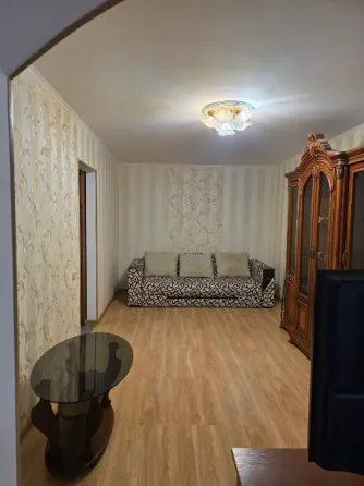 Сдам 2-х к.кв 23 жмр Мариуполь