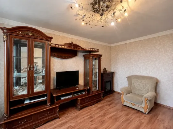 Продается 2-комнатная квартира в Центральном районе Мариуполь