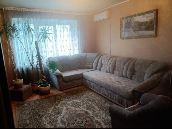 продажа 2- комнатной квартиры в Буденновском районе по ул. Кедрина Донецк
