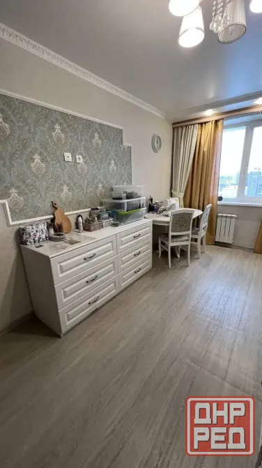 Сдаю трехкомнатную просторную (90 кв) ,комфортную светлую квартиру, Ленинский район Донецк - изображение 4