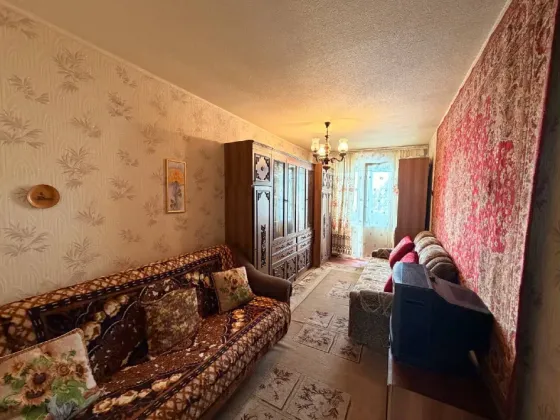Продажа 4 -комнатной Квартиры в Кировском районе, м-н Мирный, ул. Туполева д. 22. Донецк