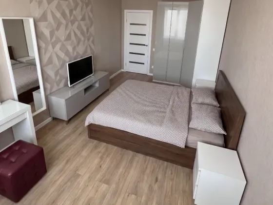 Сдаётся светлая "однушка" в Куйбышевском районе Донецк