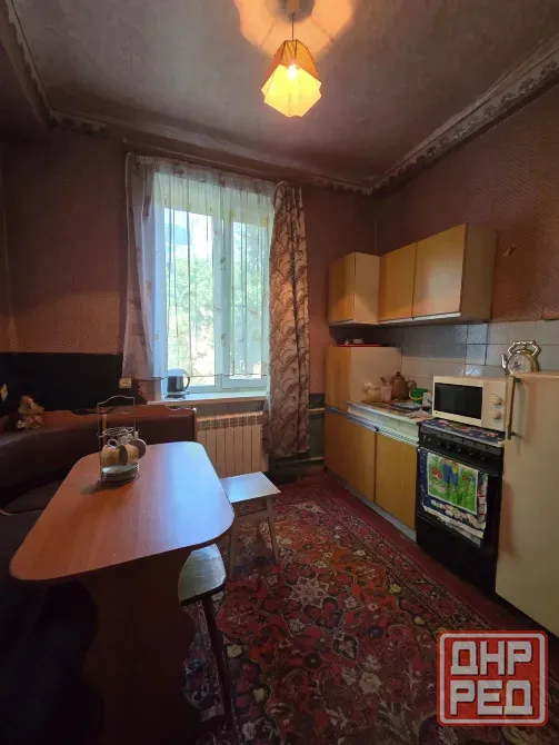 Продам 2-х комнатную квартир + гараж и летняя кухня, Гвардейка, 83-й квартал. Макеевка - изображение 2