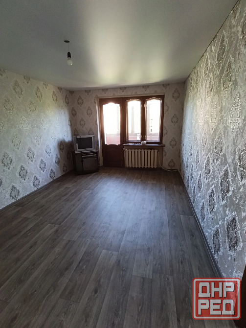 Срочная продажа 2х комнатной квартиры с ремонтом Город Макеевка, Ханженково, ул. Середы Макеевка - изображение 1