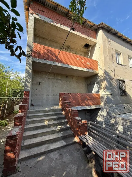Продаётся 2-х этажный дом, ул. Стратонавтов Донецк - изображение 1