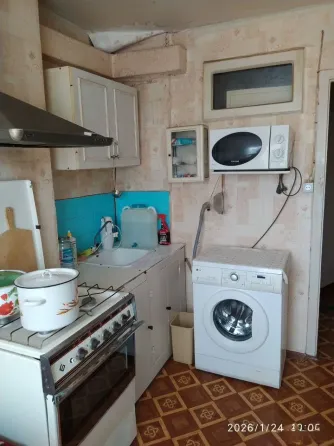 Продается 3 - х комнатная квартира, ул. Куйбышева, ориентир жд Вокзал Донецк