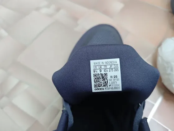 Продаются новые кроссовки Adidas Runfalcon 5. Макеевка
