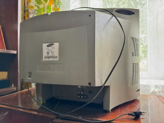 Телевизор Samsung CS-21V10 - 2 500 руб. Донецк