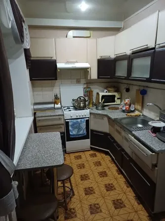 Продам трёхкомнатную квартиру в Калининском районе города Донецка. Донецк
