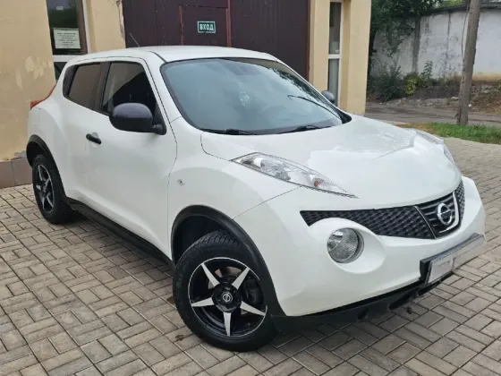 Nissan Juke, 2014 1.6 акпп Макеевка