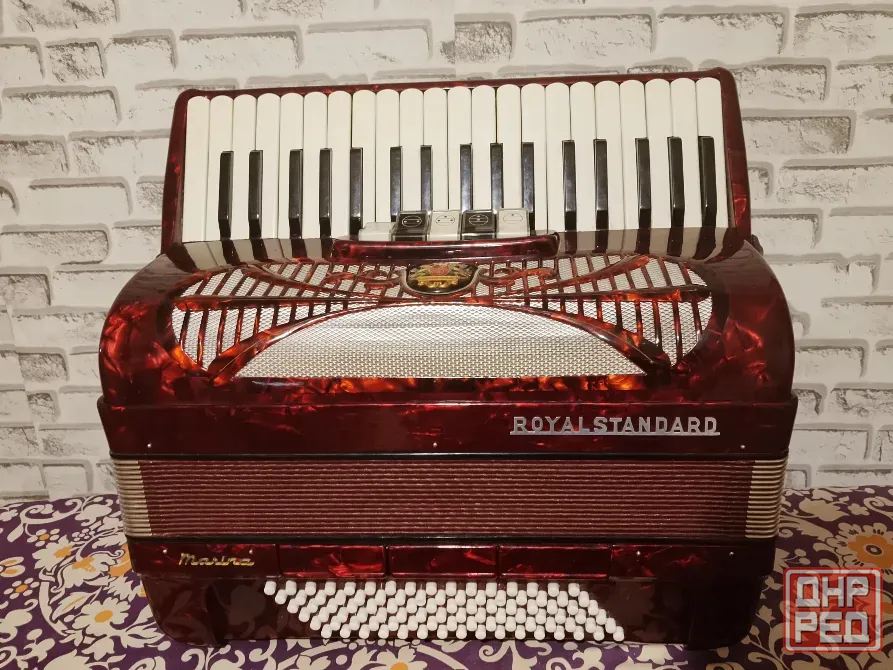 Аккордеон Royal Standard 7/8 Донецк - изображение 1