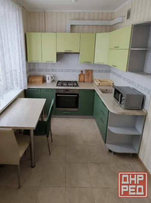 Кировский район (микрорайон широкий) квартира на 3-м этаже Донецк - изображение 1