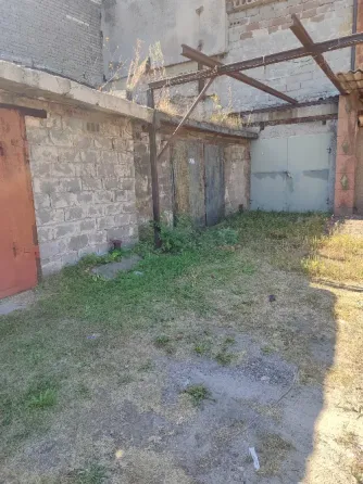 Продам большой капитальный гараж Донецк