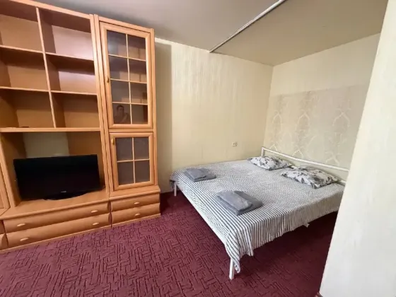 Сдам 1 кв пр .Лунина Приморском районе город Мариуполь Мариуполь