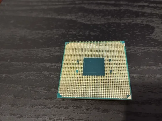 AMD Athlon 3000G Донецк