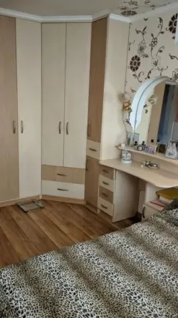 Продается 3 - х комнатная квартира, ул. Стаханова, мкр. Тихий Донецк