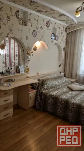 Продается 3 - х комнатная квартира, ул. Стаханова, мкр. Тихий Донецк - изображение 5
