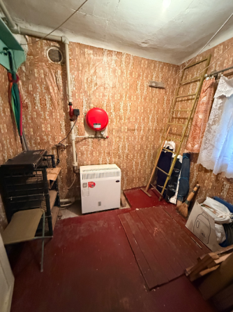 Продаётся уютный дом в Червоногвардейском районе пос. Карла Маркса, г. Макеевка Макеевка