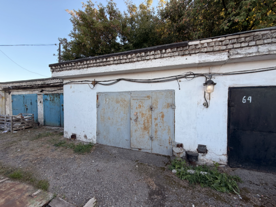 Продам двойной гараж Донецк