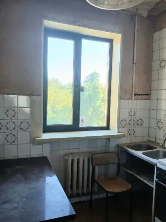 Продам сталинку 3 комнатную смолянка Донецк