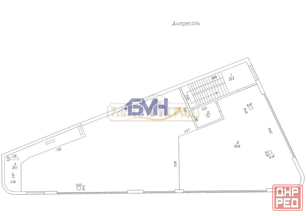 Сдаём здание 400 м² в Краснодаре (ГМР), 3 этажа, парковка. Краснодар - изображение 3