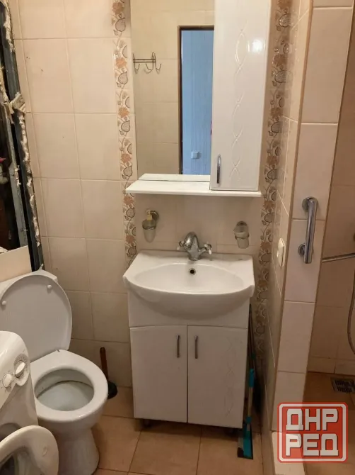 Сдам 2х комн., ср/9,отличное состояние, пл. б. Комиссаров Донецк - изображение 9